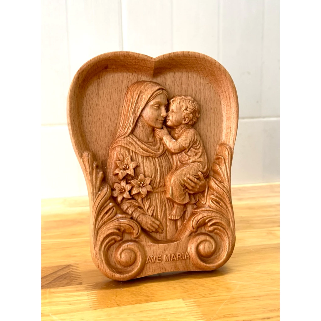 PHÙ ĐIÊU HÌNH TIM ĐỨC MẸ BẾ CHÚA, (Virgin Mary – Mother of God with the Child Jesus) GỖ BEECH