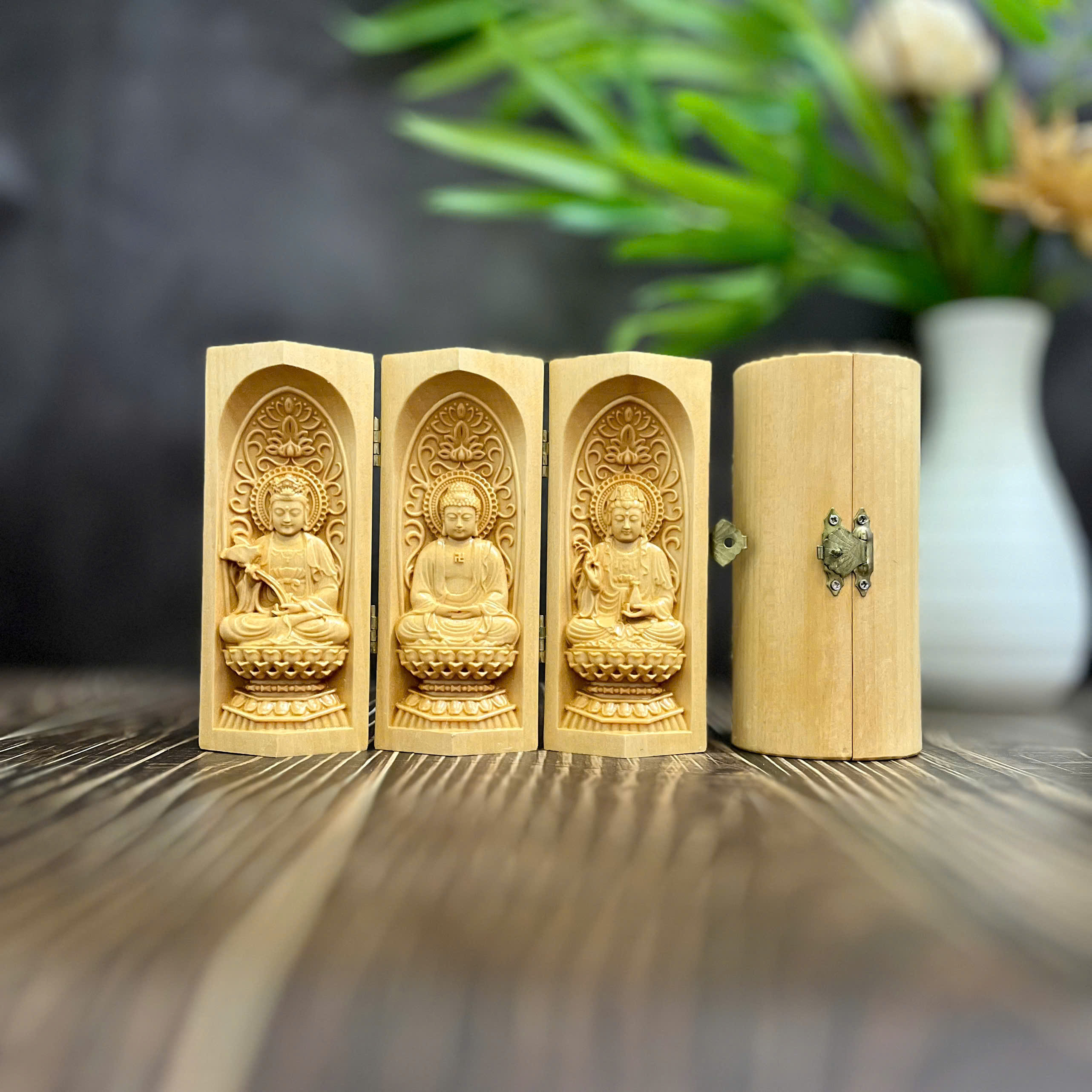 BỘ TƯỢNG TÂY PHƯƠNG TAM THÁNH NGỒI, CAO 13CM, GỖ BỒ ĐỀ