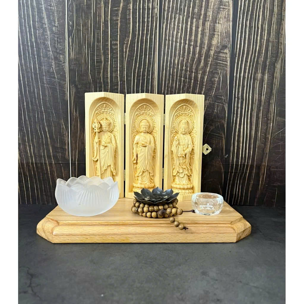 Combo Liên Hoa Tâm Phật gồm đôn gỗ Beech, Bộ tượng  Địa Tạng cao 15cm, gỗ Bồ đề