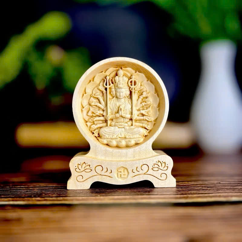 Tượng Thiên Thủ Thiên Nhãn Bồ  Tát - bản mệnh cho người tuổi Tý, cao 12cm, gỗ Maple, chạm 2 mặt giống nhau để ô tô
