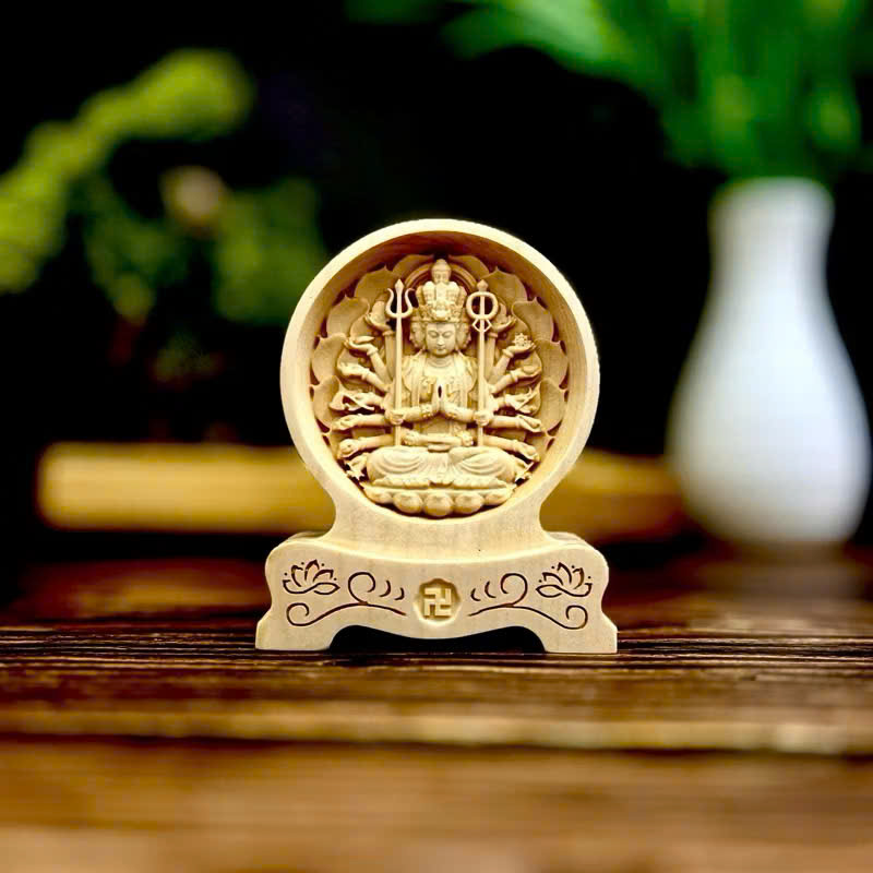 Tượng Thiên Thủ Thiên Nhãn Bồ  Tát - bản mệnh cho người tuổi Tý, cao 12cm, gỗ Maple, chạm 2 mặt giống nhau để ô tô