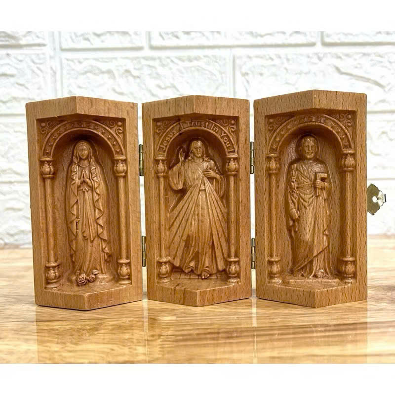 Bộ bàn thờ công giáo mini Đức mẹ Lộ Đức - Chúa Thương Xót-Thánh Giuse, cao 10cm, gỗ Beech