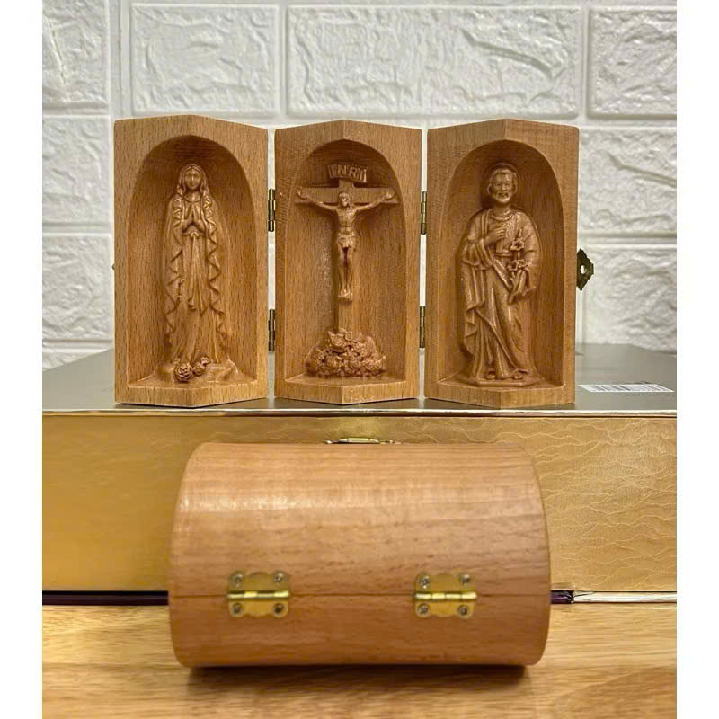 Bộ bàn thờ công giáo mini Đức mẹ Lộ Đức - Chúa Chịu Nạn -Thánh Giuse, cao 10cm, gỗ Beech