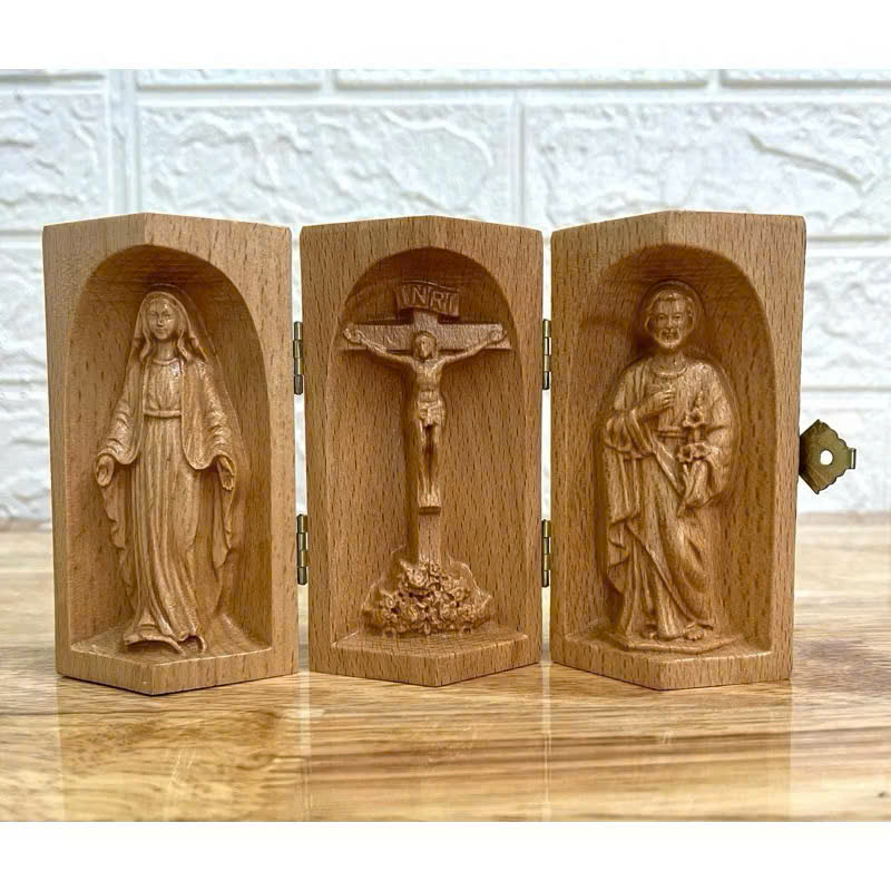 Bộ bàn thờ công giáo mini Đức mẹ Ban Ơn - Chúa Chịu Nạn -Thánh Giuse, cao 10cm, gỗ Beech