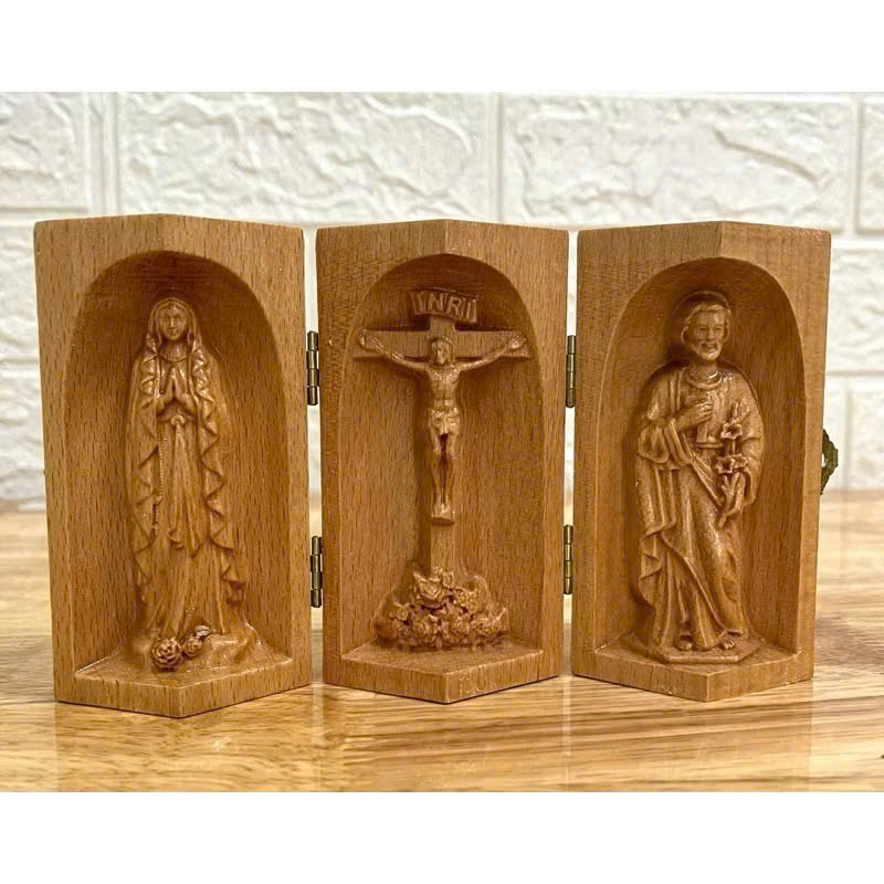 Bộ bàn thờ công giáo mini Đức mẹ Lộ Đức - Chúa Chịu Nạn -Thánh Giuse, cao 10cm, gỗ Beech