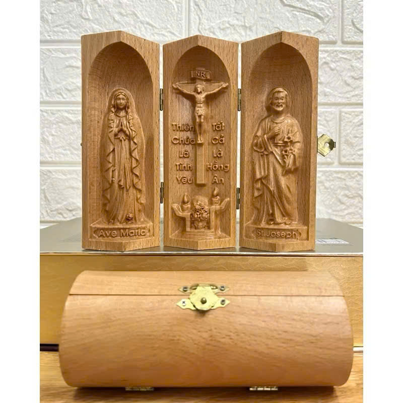 Bộ bàn thờ công giáo mini Đức mẹ Lộ Đức - Chúa Tình Yêu -Thánh Giuse, cao 15cm, gỗ Beech