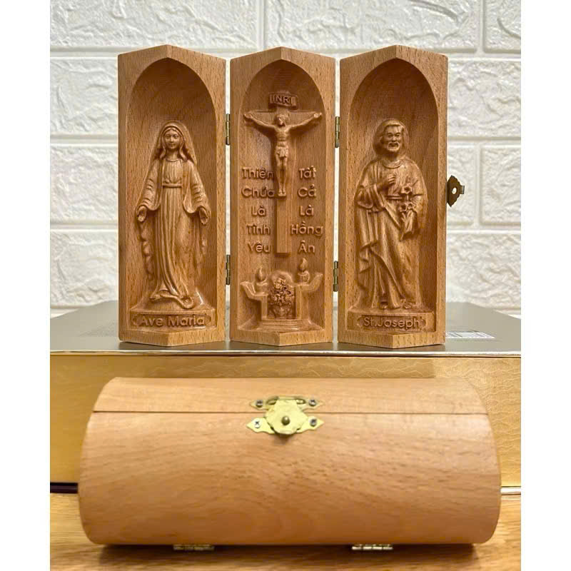 Bộ bàn thờ công giáo mini Đức mẹ Ban Ơn - Chúa Tình Yêu -Thánh Giuse, cao 15cm, gỗ Beech