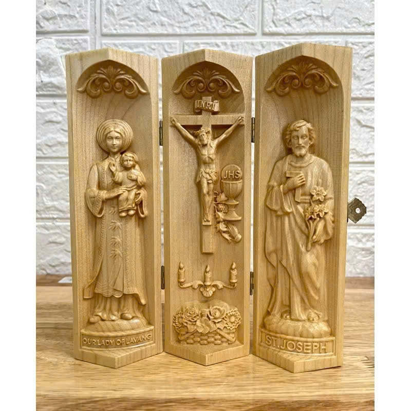 Bộ bàn thờ công giáo mini Đức mẹ La Vang - Chúa Chịu Nạn -Thánh Giuse, cao 20cm, gỗ Maple