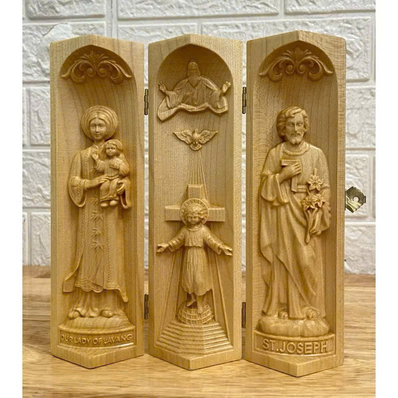 Bộ bàn thờ công giáo mini Chúa 3 Ngôi - Đức mẹ La Vang, cao 20cm, gỗ Maple