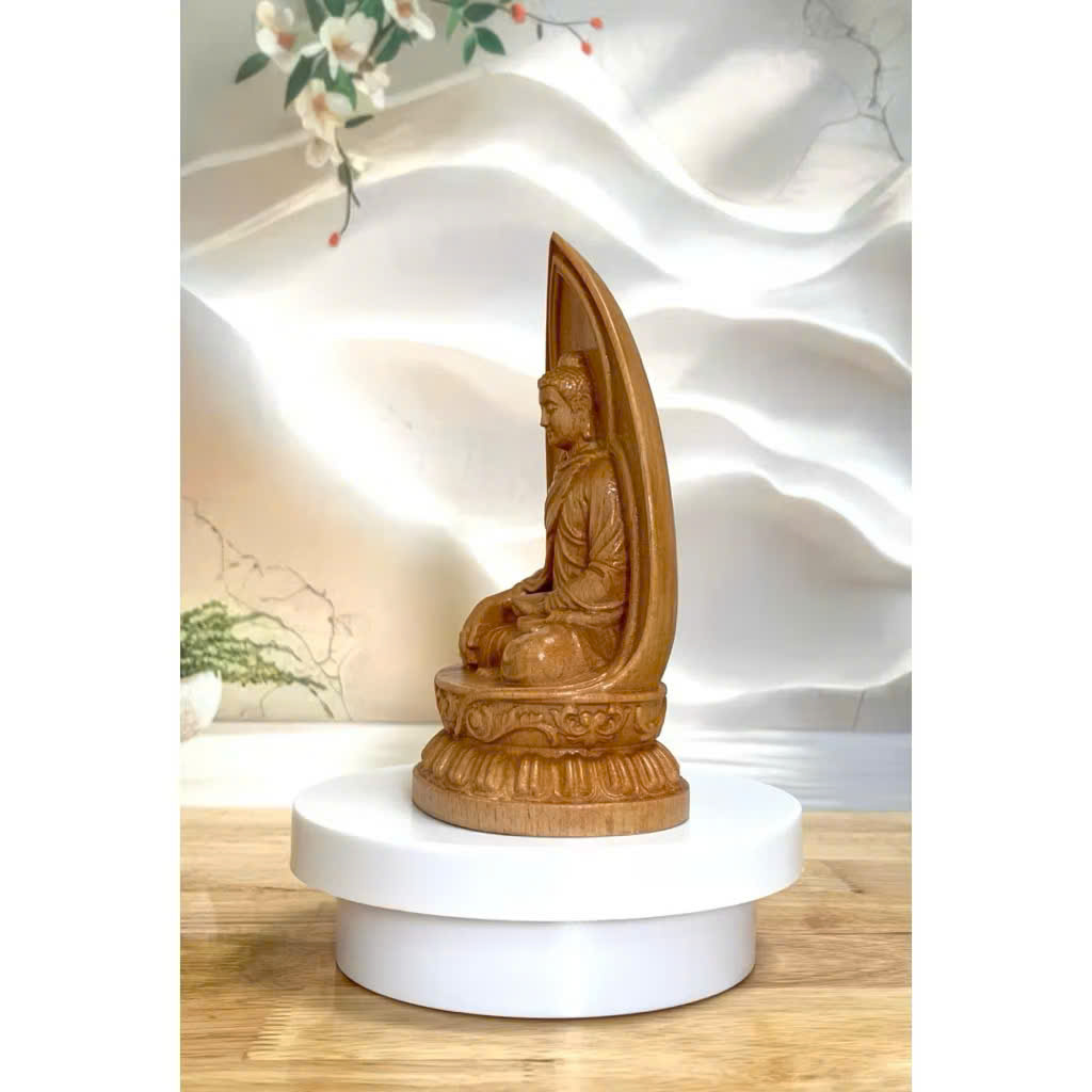 Tượng Phật Thích Ca Mâu Ni gỗ beech, cao 15cm