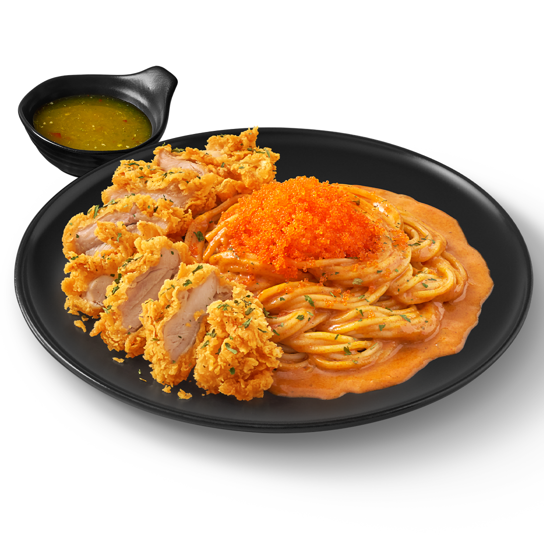 Mì Ý gà chiên xốt cua hoàng kim