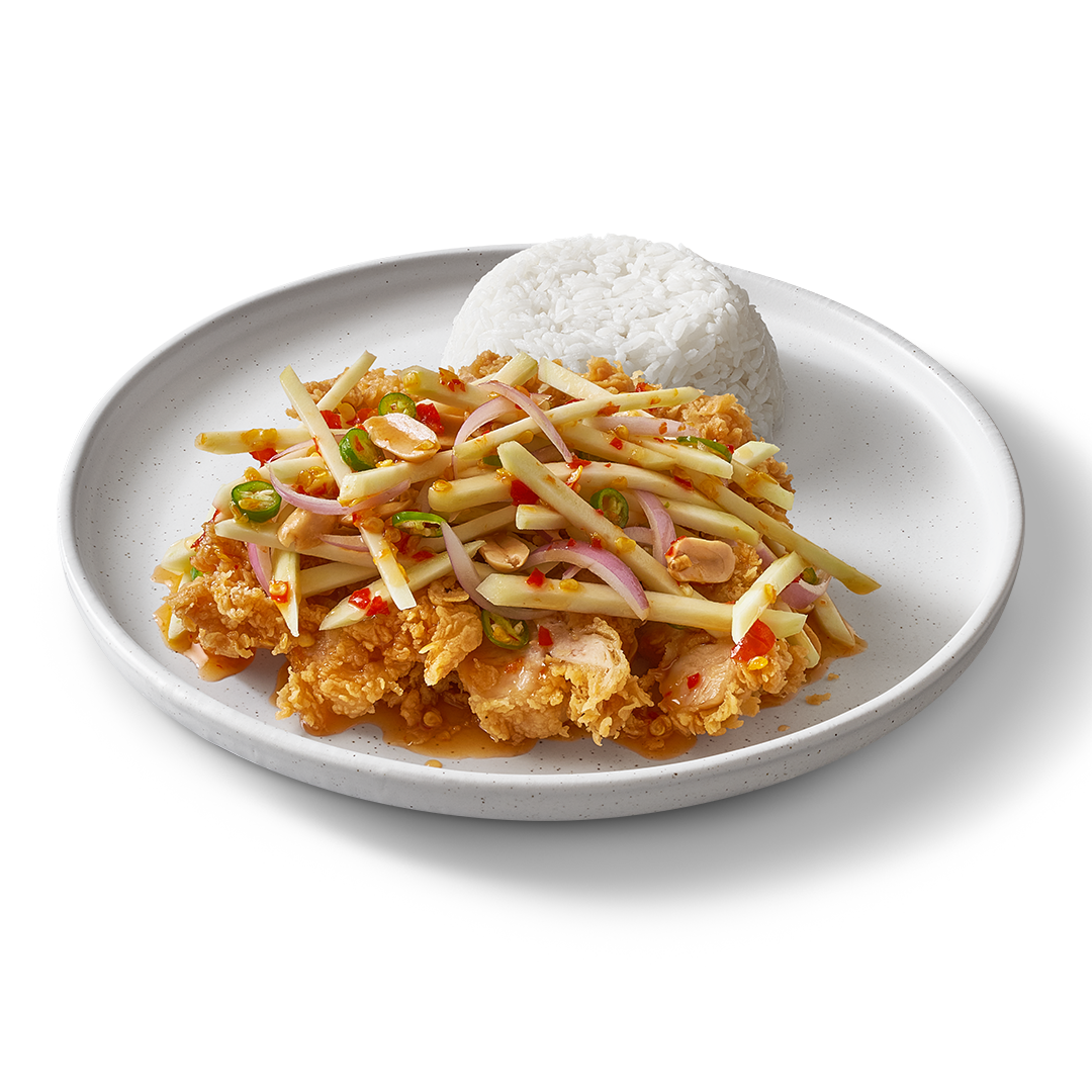 Rice with crispy chicken spicy mango salad