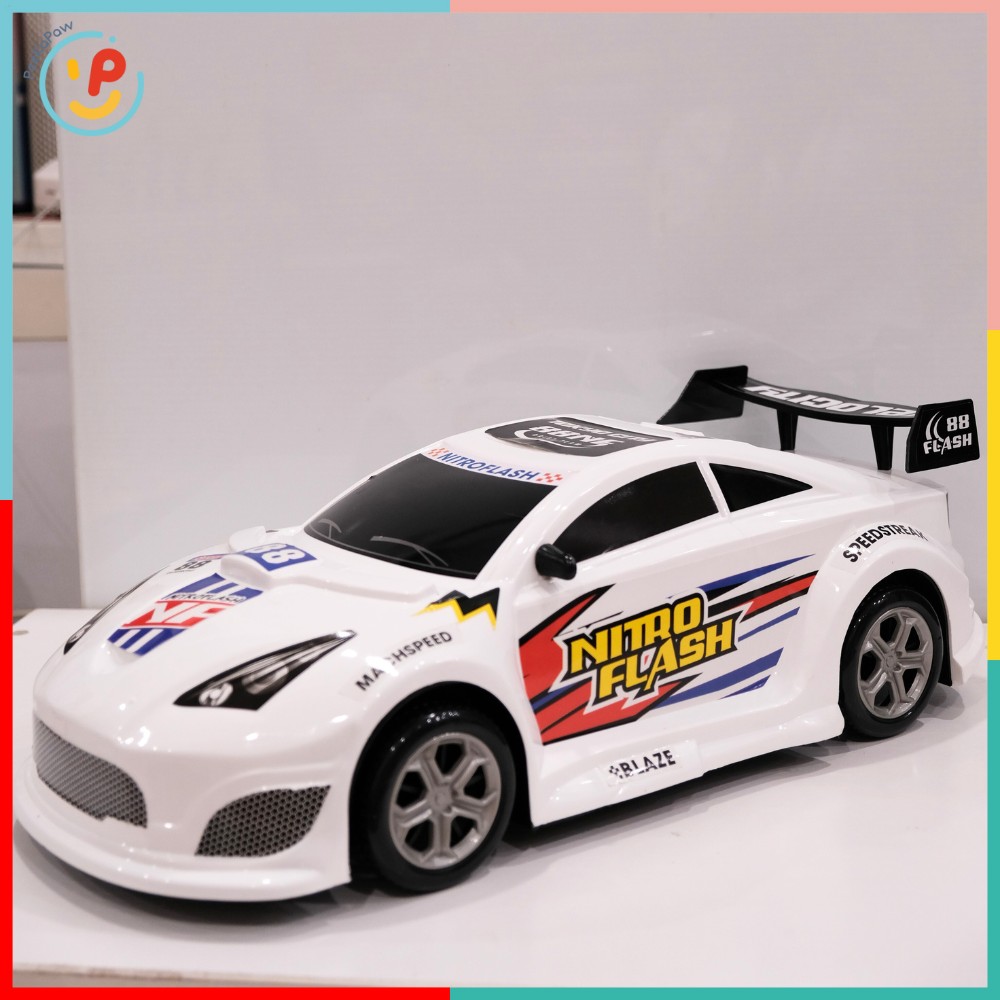 Xe hơi đồ chơi chạy trớn Việt Nam kích thước to 45cm nhiều màu – PeeKaPaw Toys