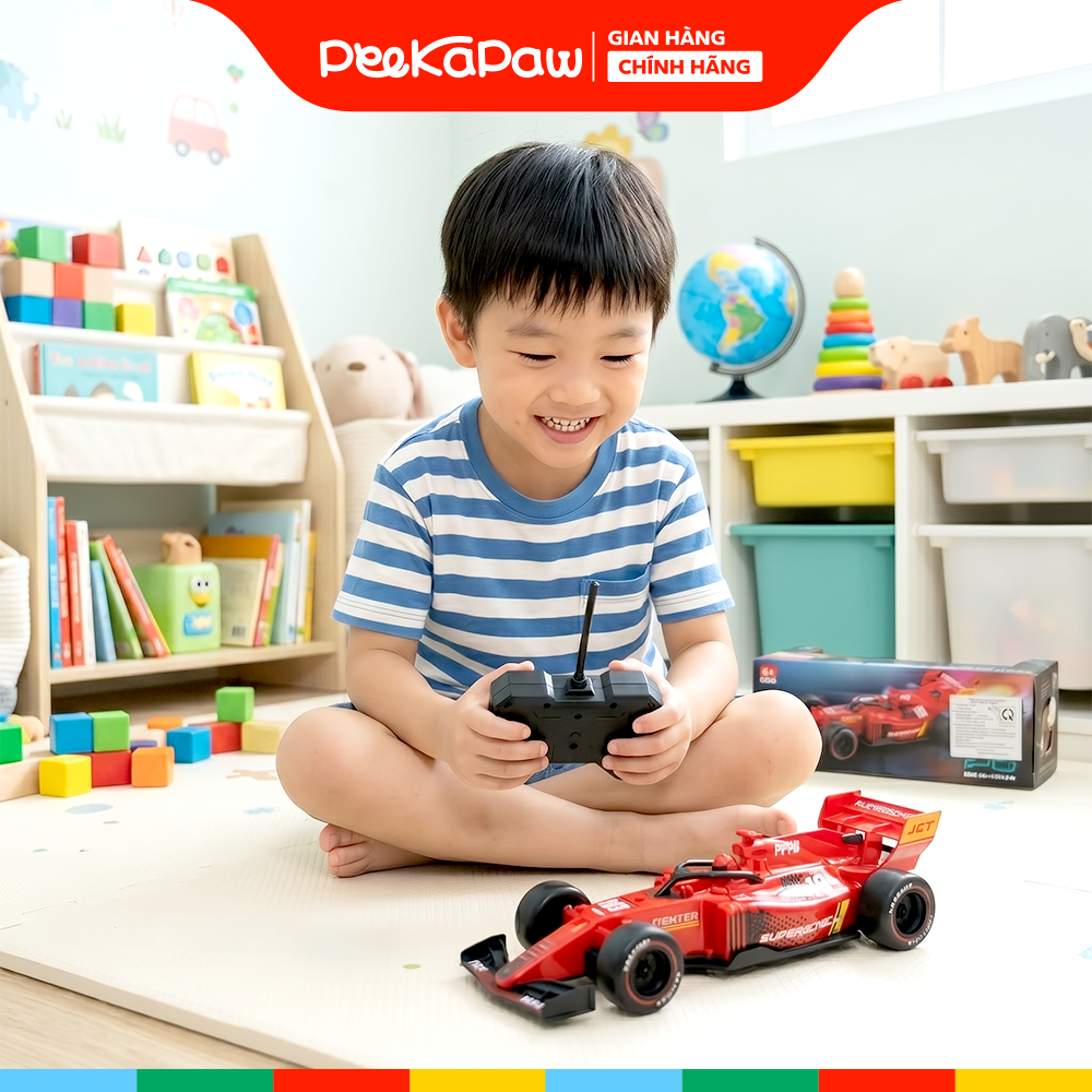 Xe Đua F1 Điều Khiển Từ Xa Phun Khói Pin Sạc 930-2A PeeKaPaw Toys
