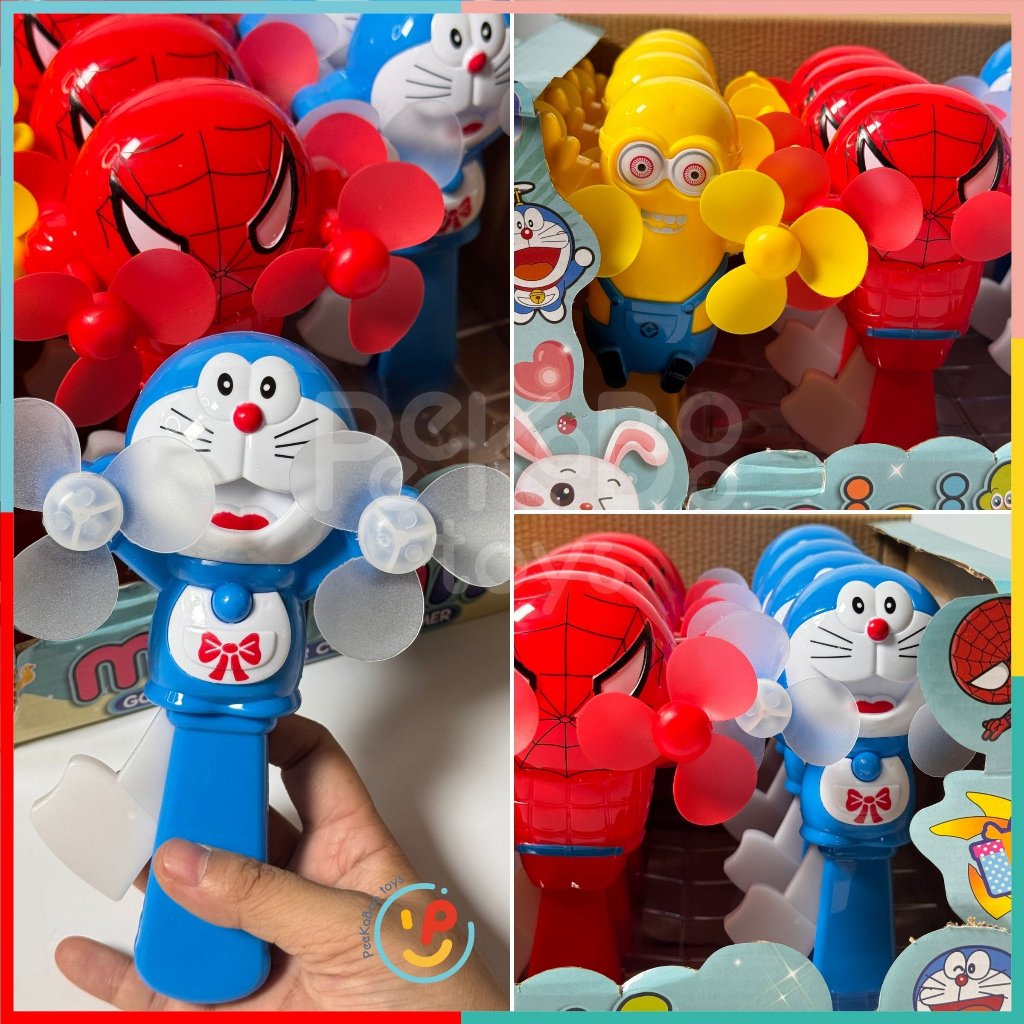 Quạt bóp tay 2 cánh hình thú dễ thương minion người nhện Doremon PeeKaPaw Toys