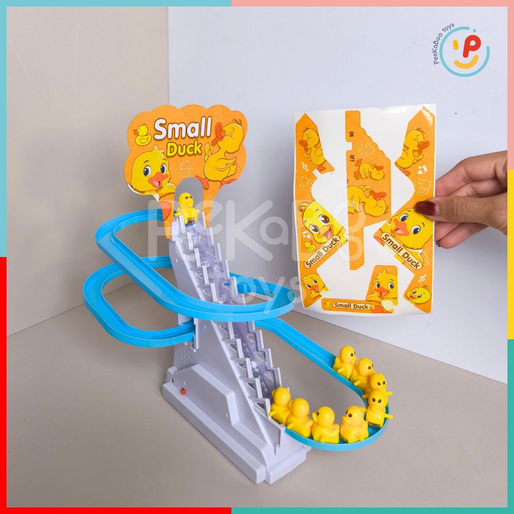 Đồ chơi cầu trượt vịt vàng leo thang 3 tầng có đèn có nhạc 2021 PeeKaPaw