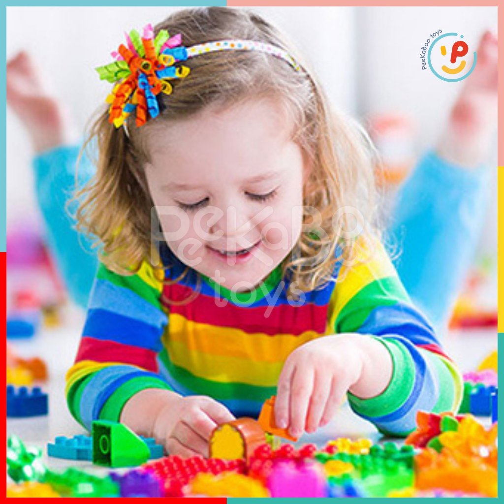 Túi lắp ráp lâu đài Mèo Hello Kitty 53 mảnh 1088-186 PeeKaPaw Toys