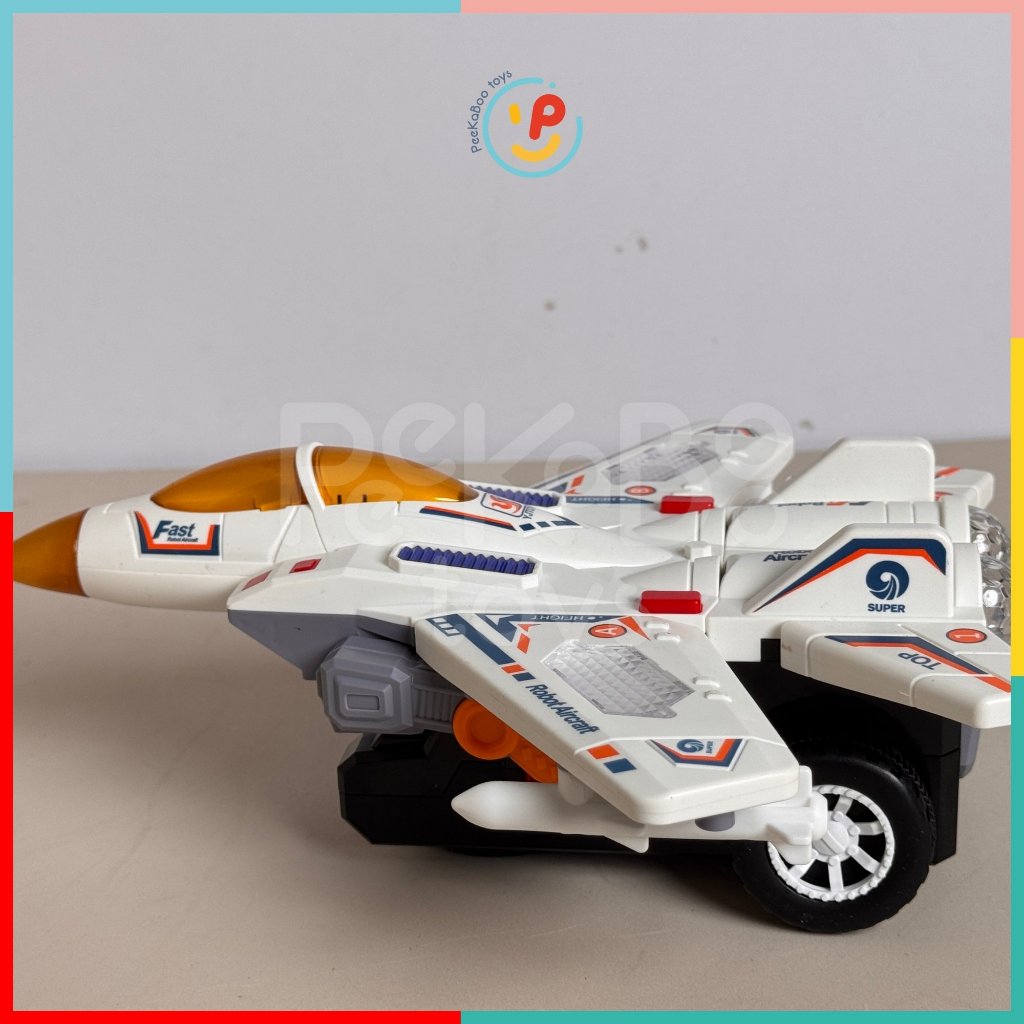 Đồ chơi máy bay chiến đấu biến hình Robot dùng pin có đèn và âm thanh 388-61 PeeKaPaw Toys
