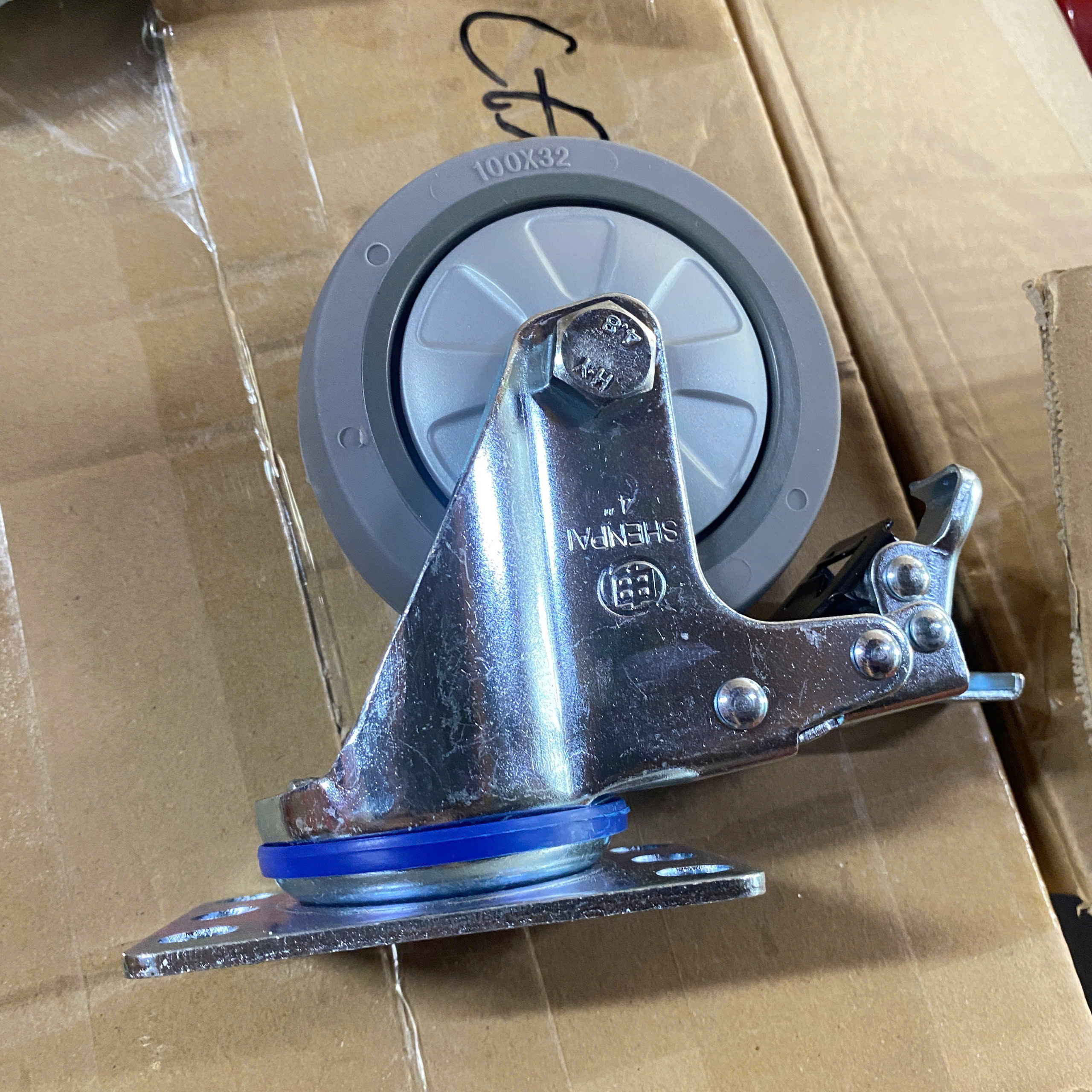 Bx shenpai TPR 100x32 xoay khóa 20A5B-1594