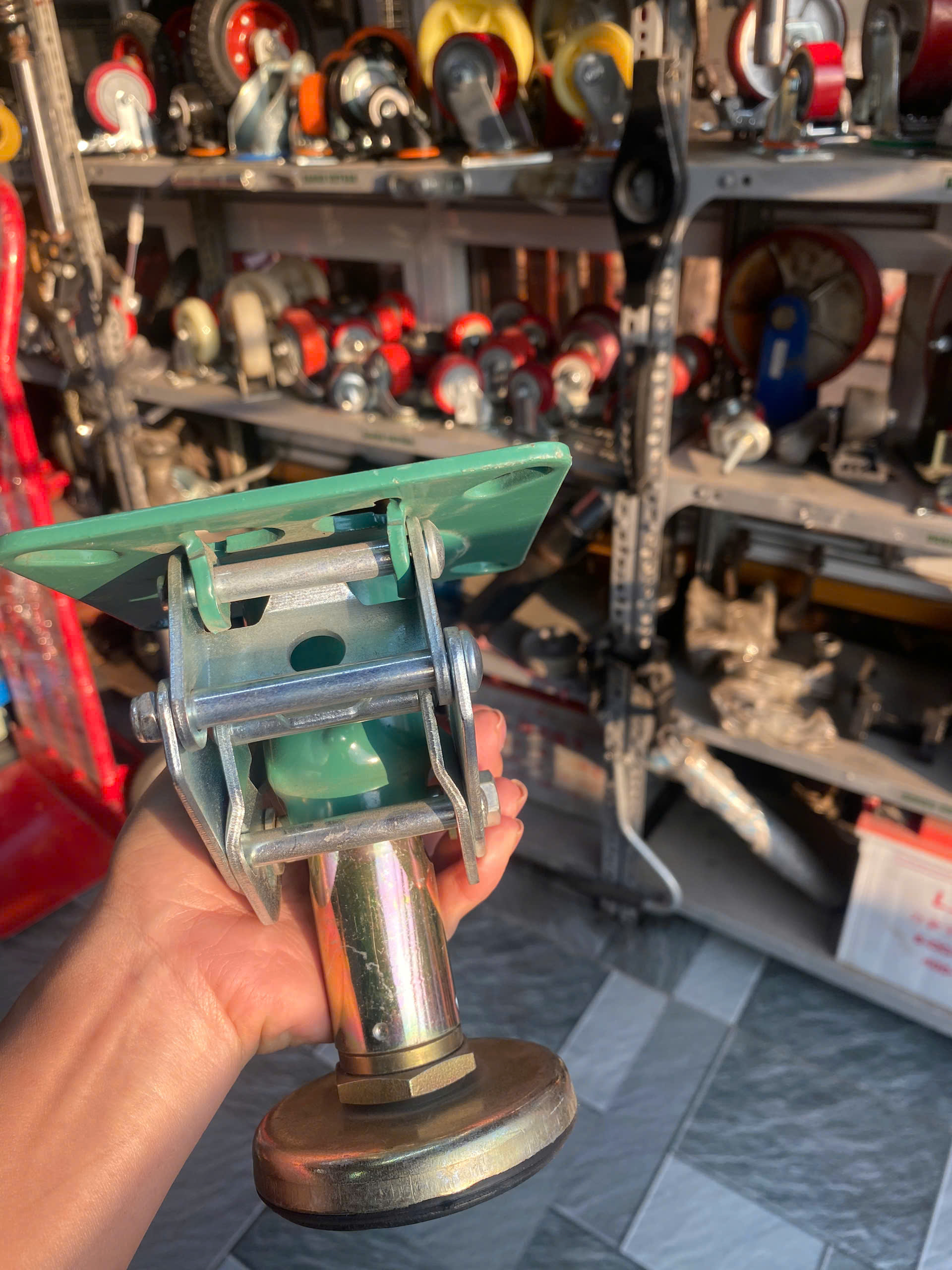 Chốt khóa sàn 5" 99B02