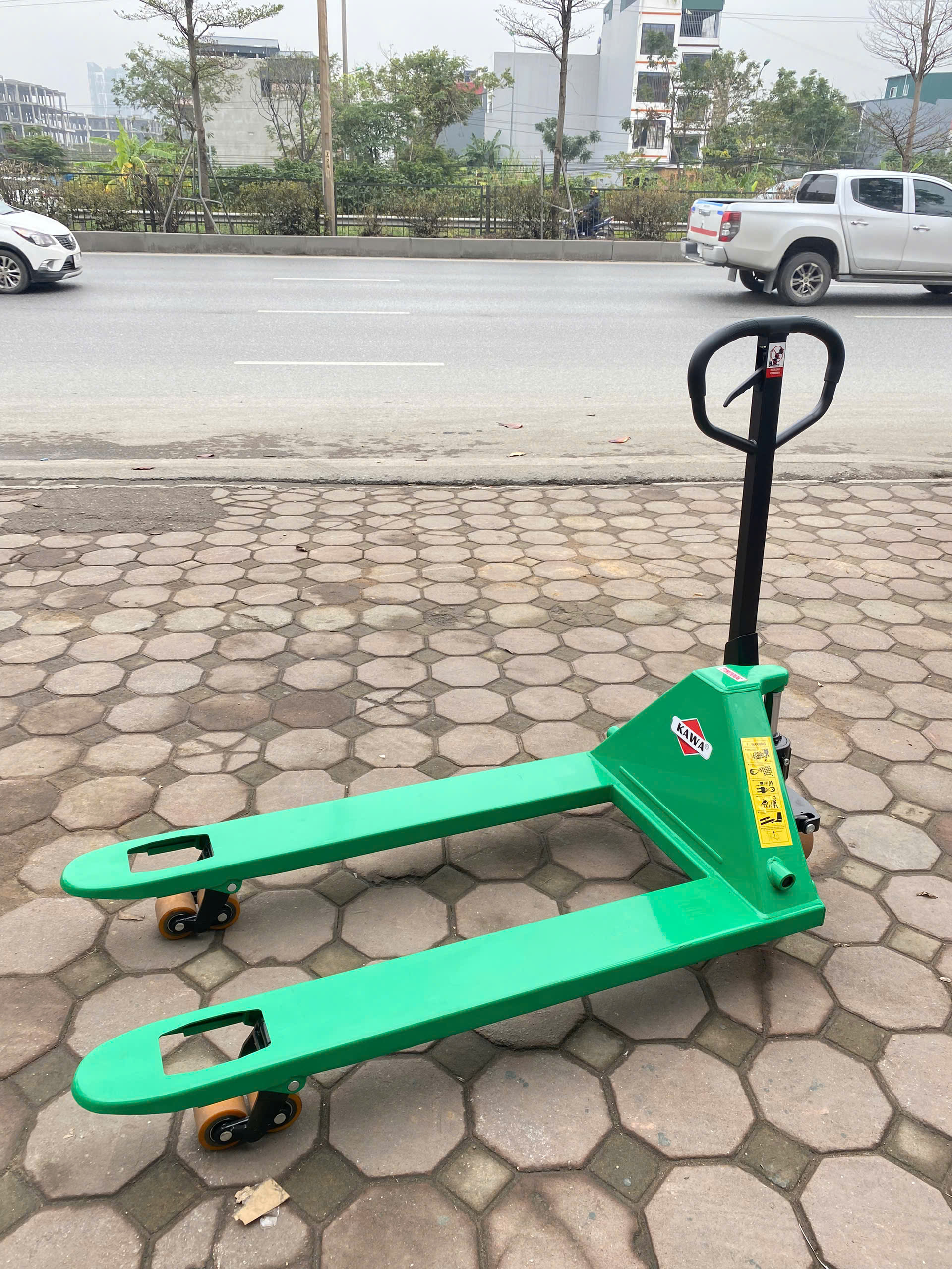 Xe nâng Kawa xanh 3 tấn Hẹp
