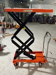 Xe nâng bàn cam 500kg cao 1.5 mét