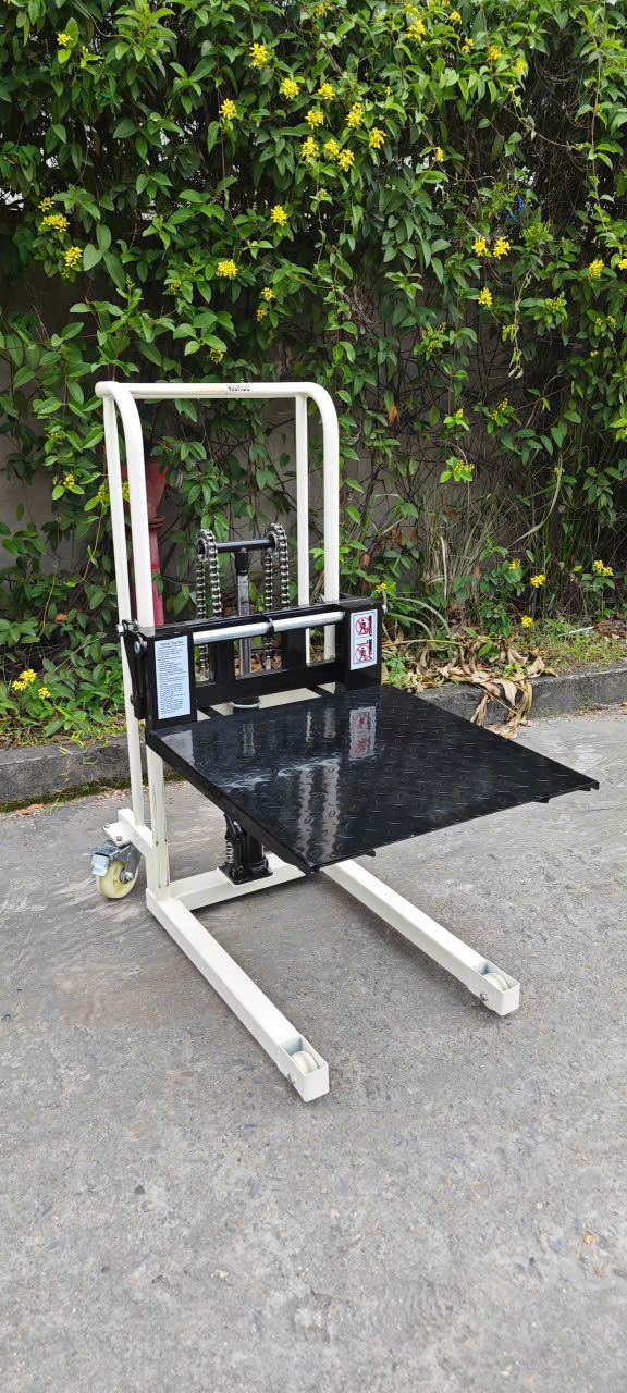 Xe nâng mini 400 kg nâng cao 90cm