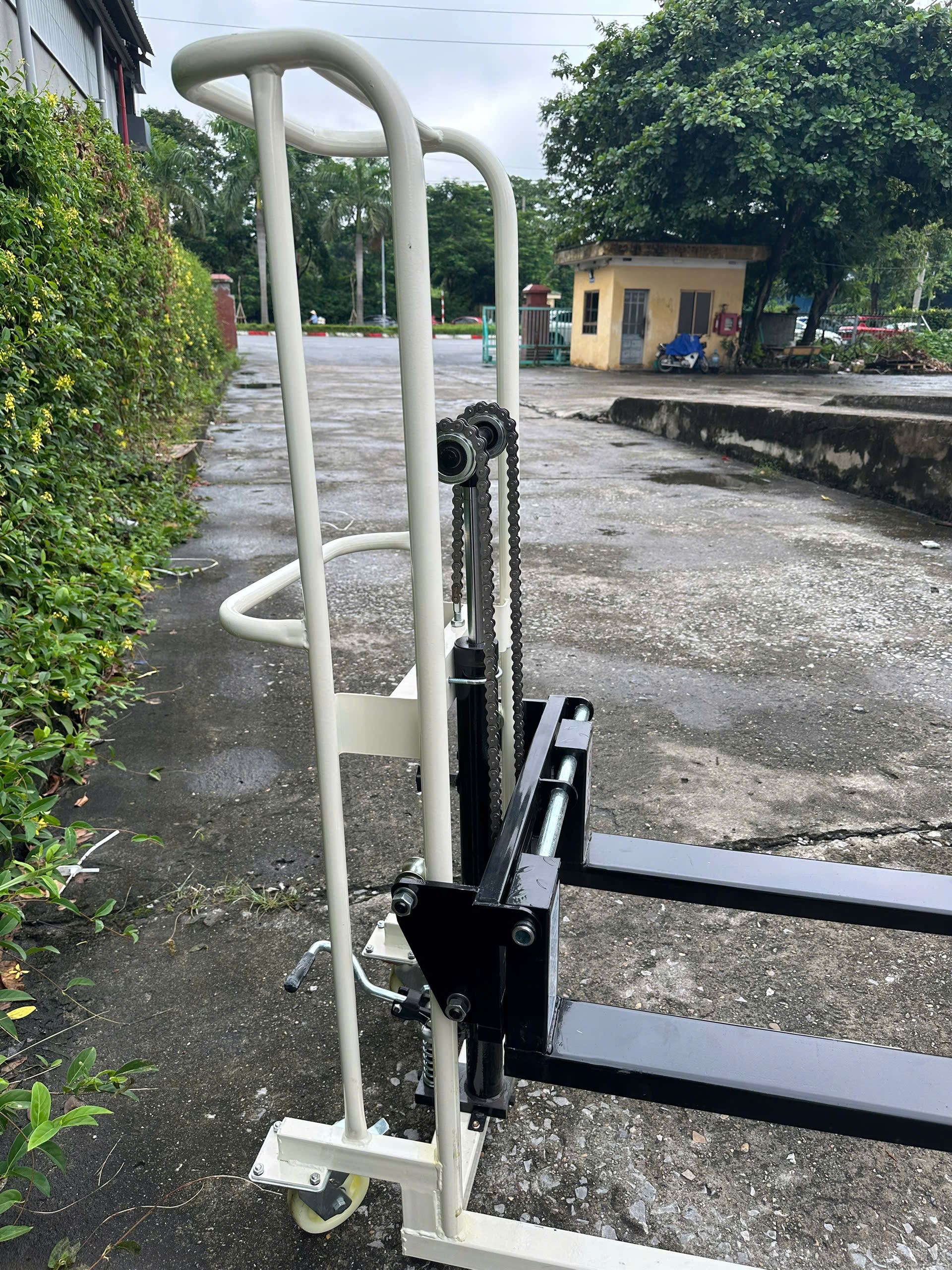 Xe nâng mini 400 kg nâng cao 120cm