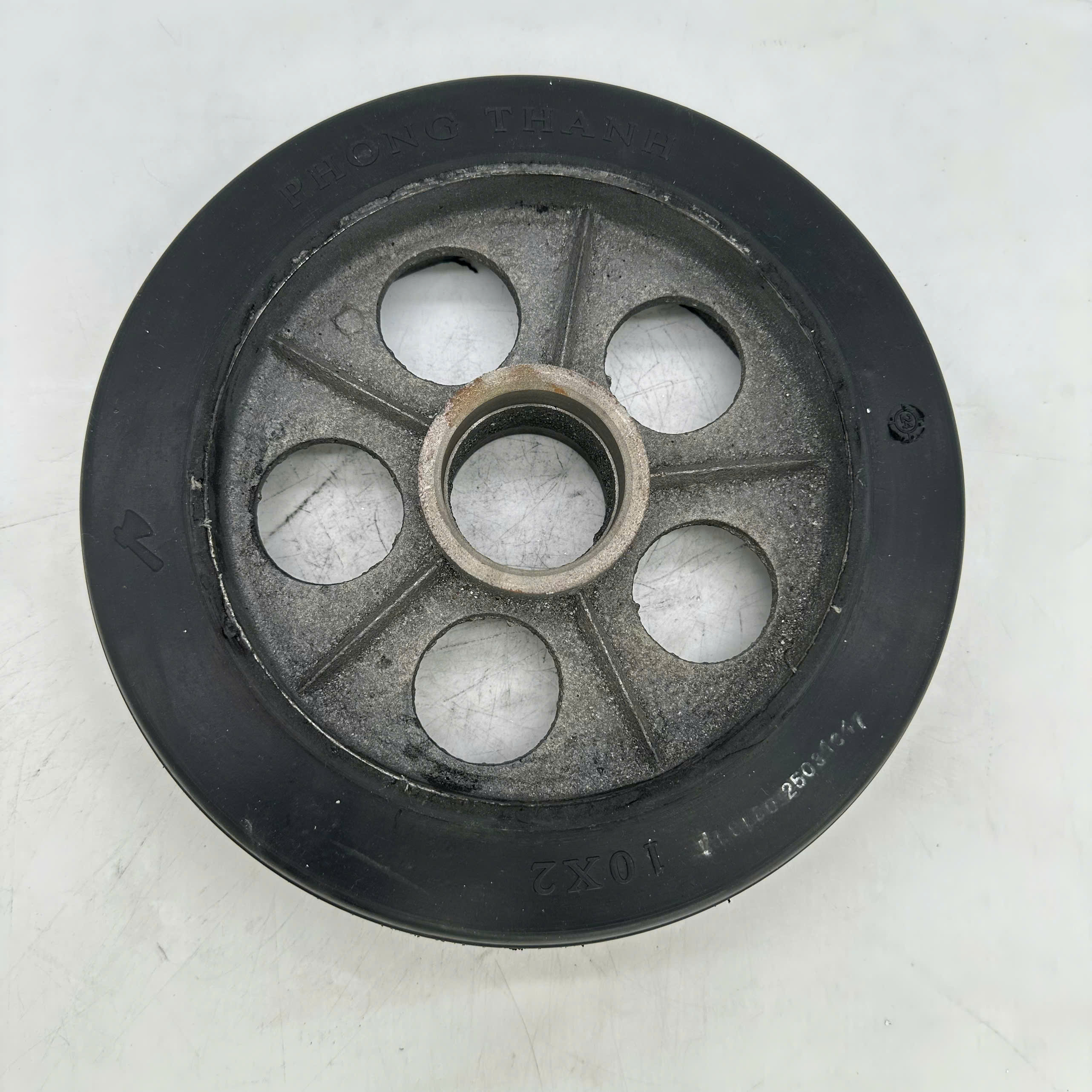 Bánh xe cao su 10x2