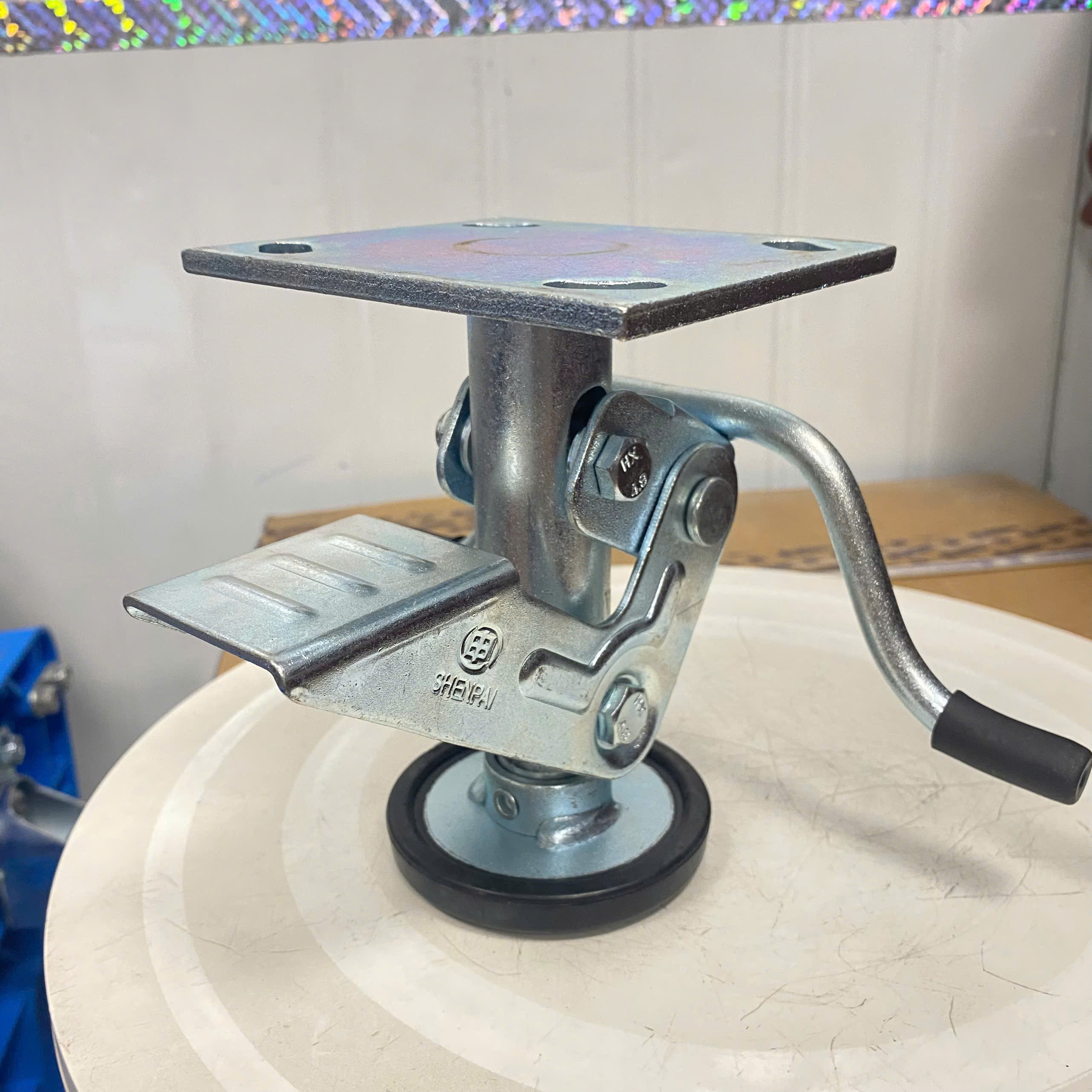 Chốt khóa sàn 5 inch 99A01