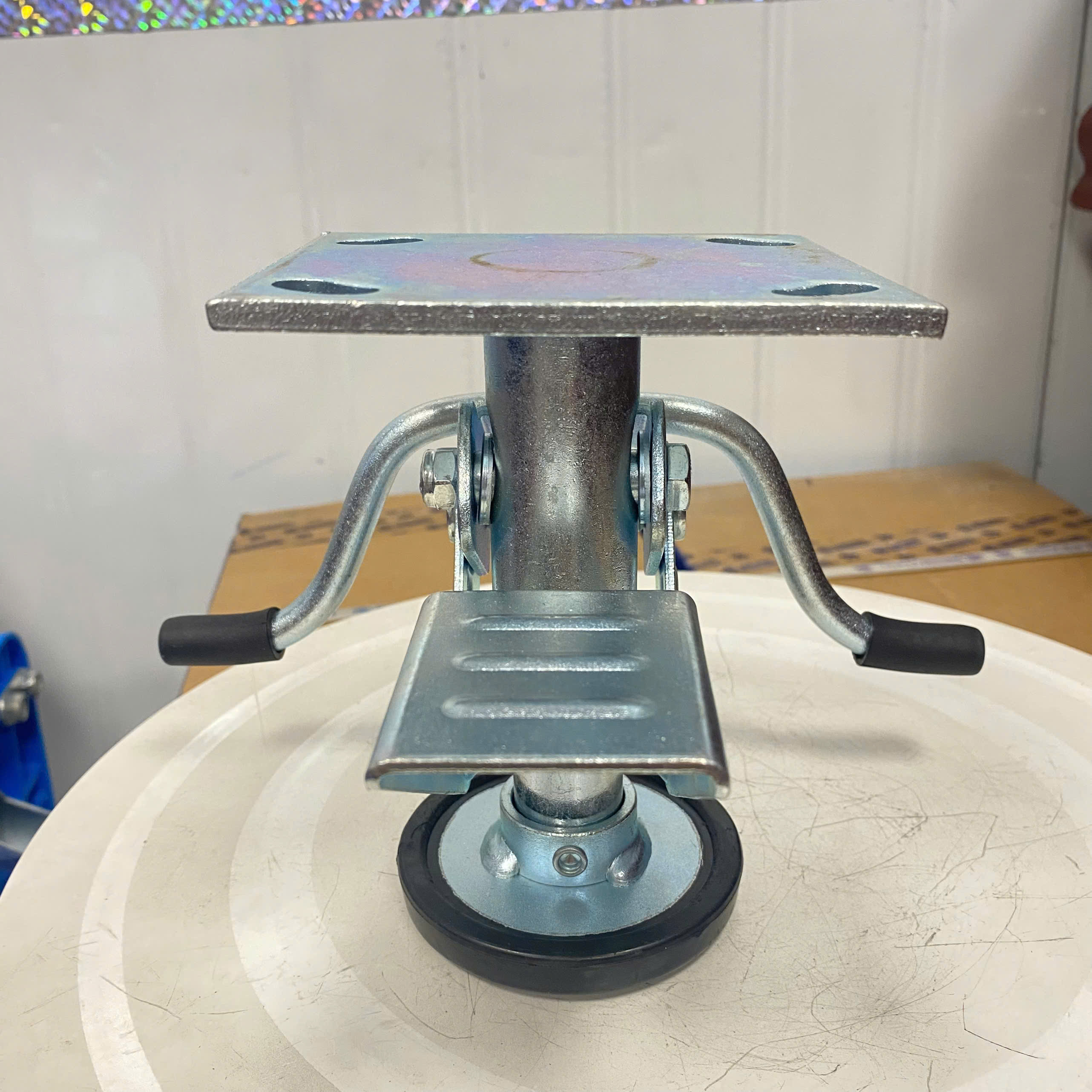 Chốt khóa sàn 5 inch 99A01