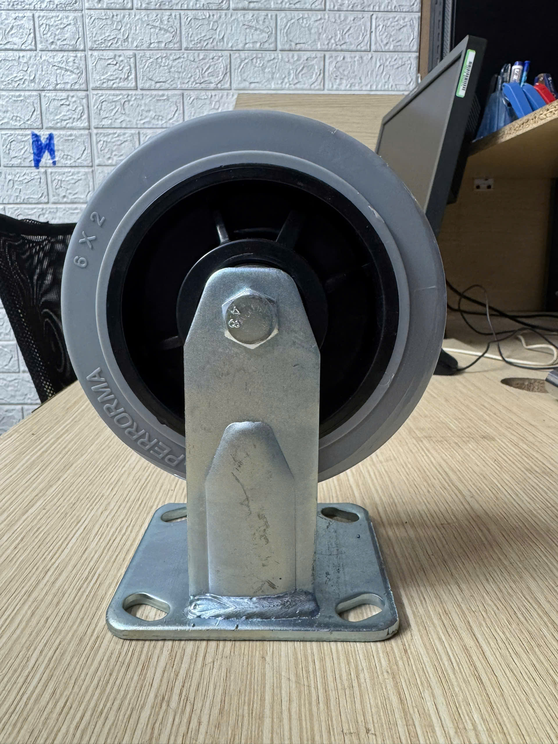 Bánh xe ghi xám chống tĩnh điện phi 150 CĐ