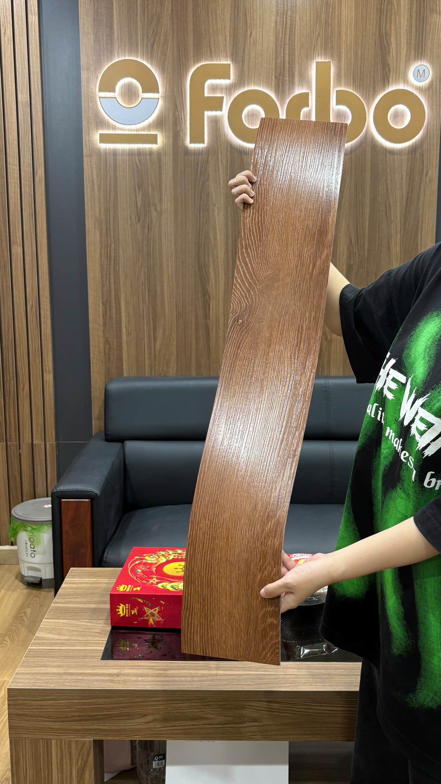 Sàn nhựa dán PC 04 Forbo Nuvia