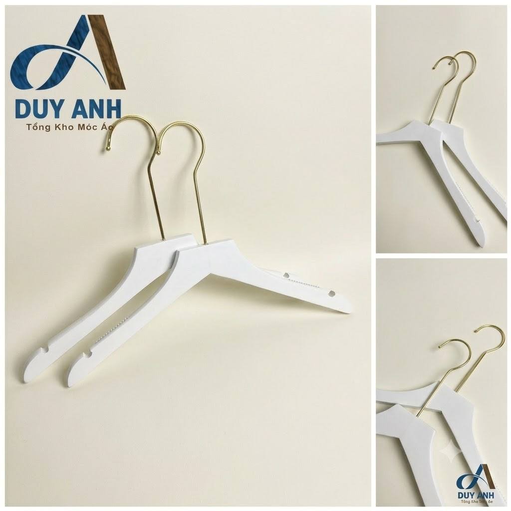 Móc Áo Gỗ Nữ -  Bằng - Đầu Mạ Vàng