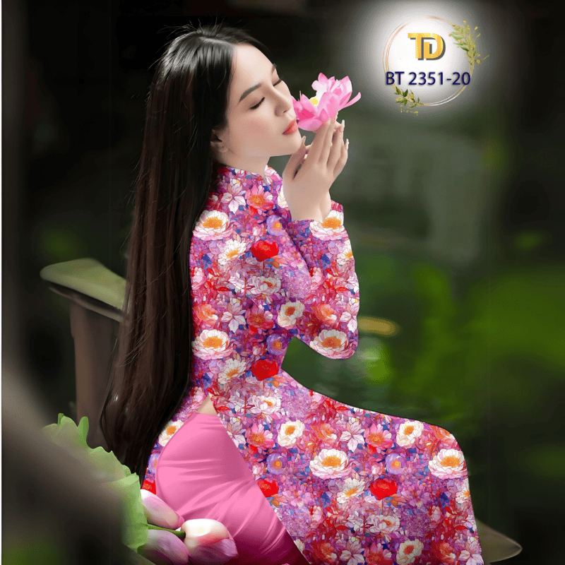 Vải Áo Dài Tây Đô - Vải May Áo Dài Họa Tiết Hoa Đều, In 3D Trên Nền Lụa Hồng Anh Cao Cấp