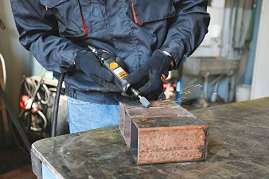 So sánh máy mài góc và máy mài khuôn. Loại nào tốt?