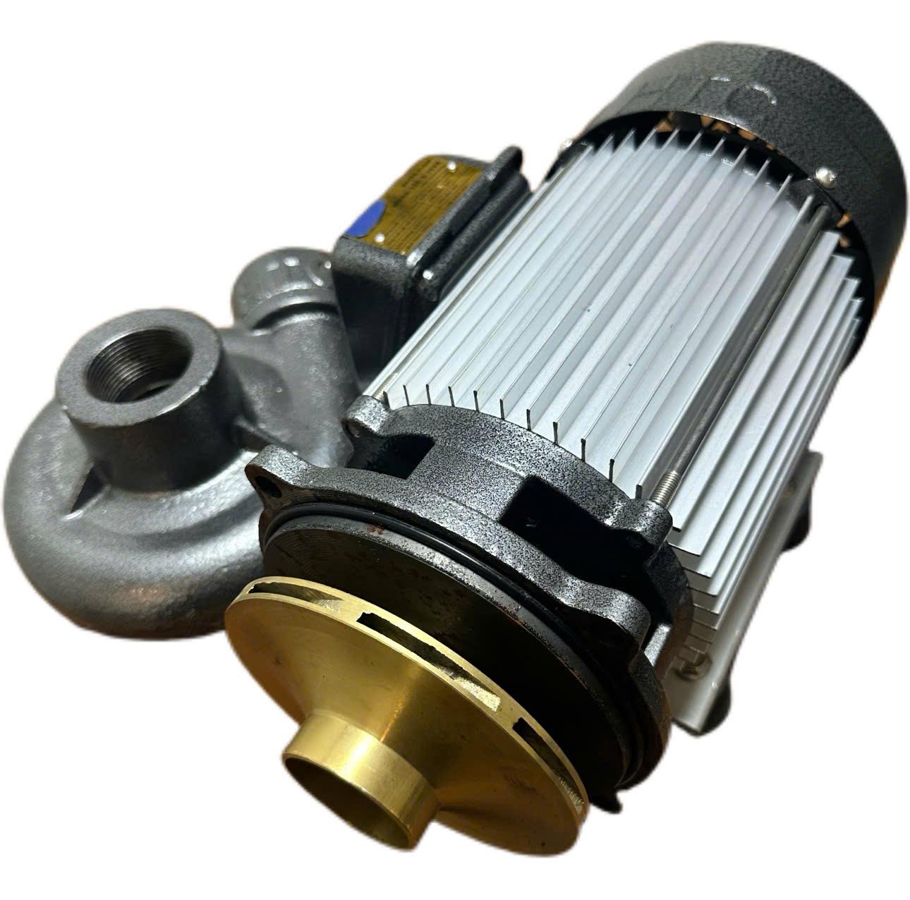 Điện Máy Minh Thành HD - Máy Bơm Nước Ly Tâm Thân Nhôm 750w - 220v Hút Sâu 9m  Đẩy Cao 20m Hút Xả 49/49 Lưu Lượng 367l/min Cánh Đồng Cốt Inox 304  THương Hiệu HTC Dây Đồng Bảo Hành 12 Tháng