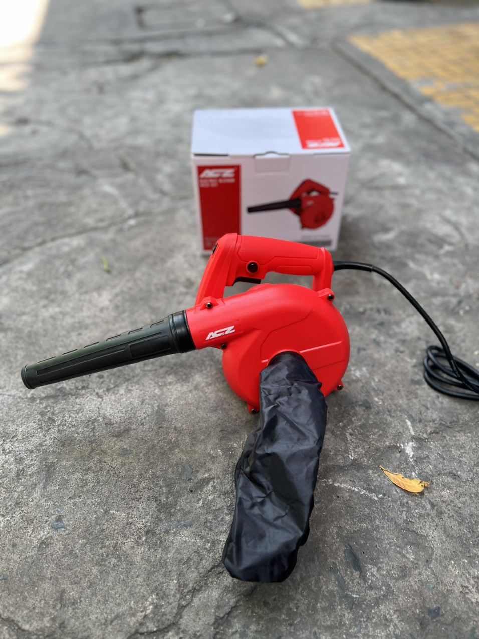 MÁY THỔI BỤI ACZ-011