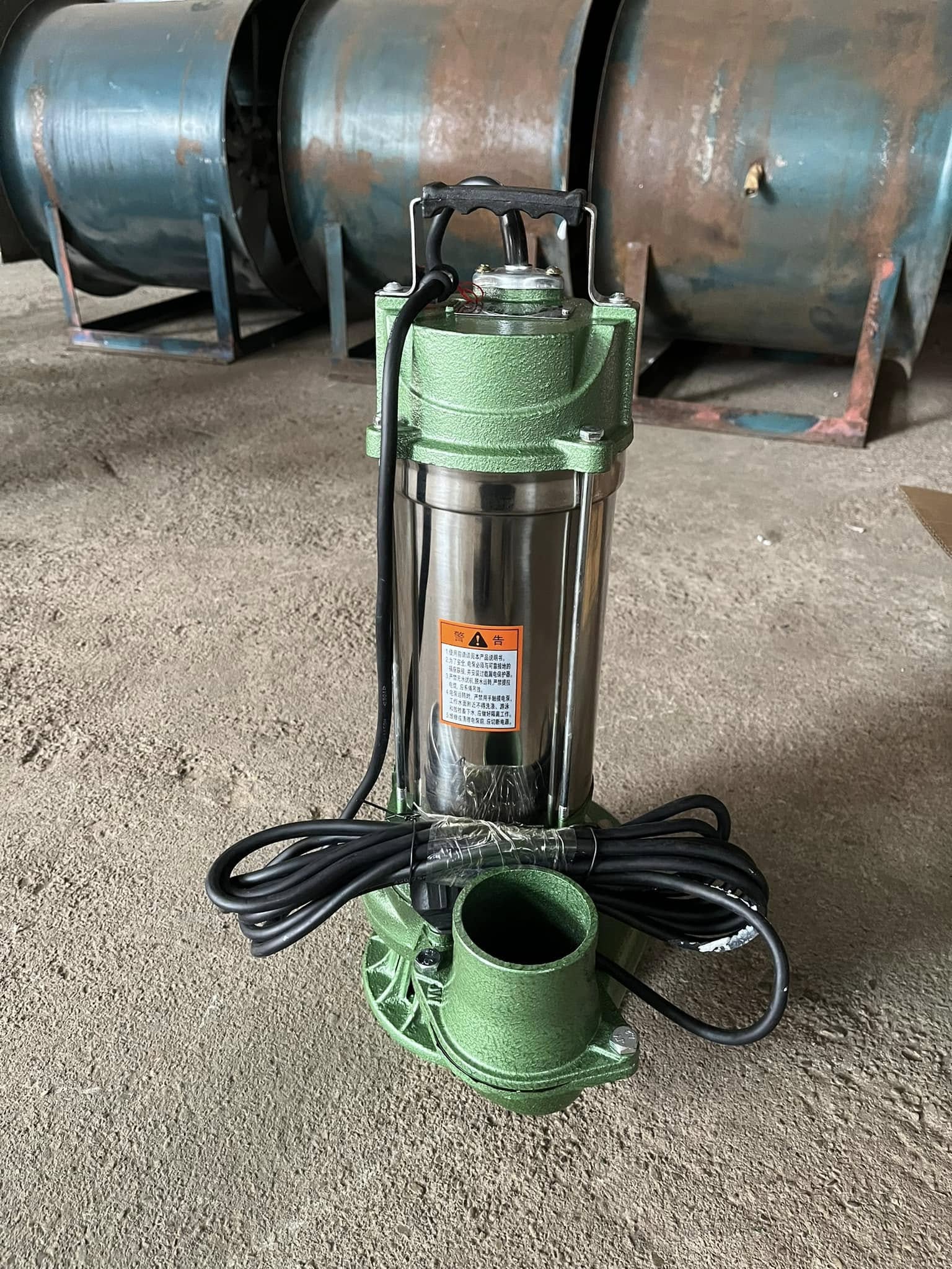 MÁY BƠM CHÌM NƯỚC THẢI BƠM TÕM XANH INOX 750W-220V WQD10-10-0.75 ỐNG XẢ 50MM LƯU LƯỢNG 10M3/H MAX 10M BƠM HÚT NƯỚC THẢI SINH HOẠT AO HỒ TƯỚI TIÊU DÂN DỤNG