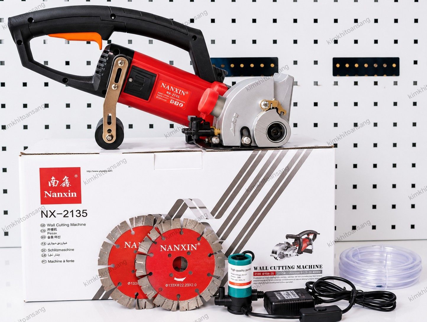 Máy Cắt Tường 2 Lưỡi NANXIN NX-2135 2000W Lưỡi 133MM Tốc Độ 7200R/MIN Máy Cắt Rãnh Tường Điện Nước