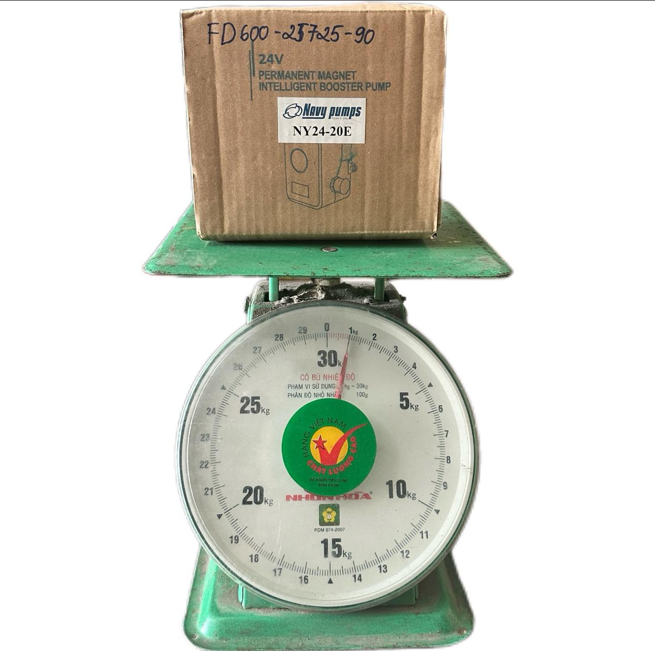 Điện Máy Minh Thành HD - Máy Bơm Tăng Áp Điện Tử 150w - 24v Lưu Lượng 30 l/min IP56 Thương Hiệu NAVY Dây Đồng Bảo Hành 6 Tháng