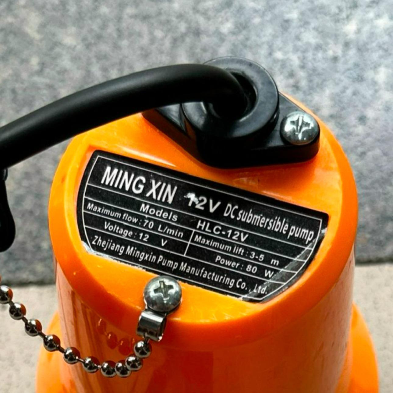 MÁY BƠM CHÌM NHỰA ẮC QUY LOẠI 80W-12V CÁNH BƠM PPO LƯU LƯỢNG 1.5M3/H CHẠY ÊM NHỎ GỌN TIỆN DỤNG