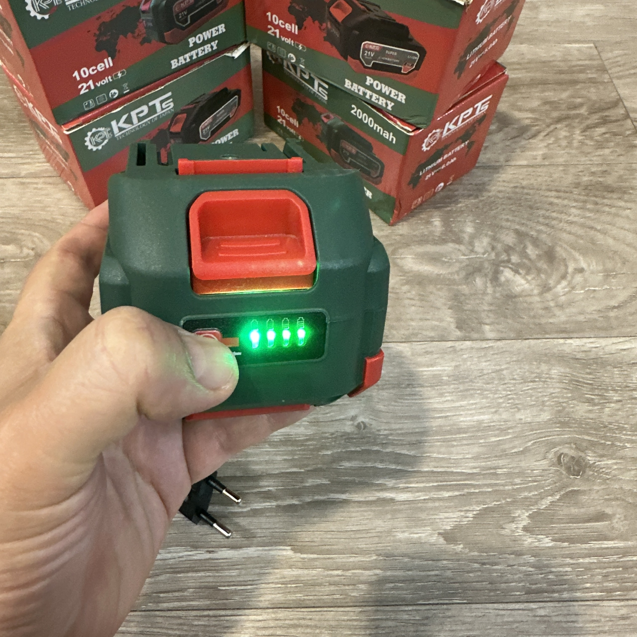 PIN 21V KPTs PIN-10CX 6.0Ah Chân Pin Phổ Thông M21 10 Cell Lithium-Ion Dùng Cho Máy Khoan Máy Mài Máy Siết Bulông