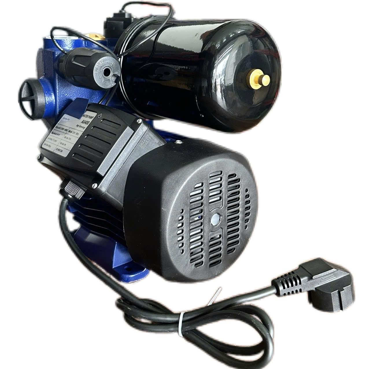 Điện Máy Minh Thành HD - Máy Bơm Tăng Áp 400w - 220v  Hút Sâu 8m Cột Áp 31m Hút Xả 34/34 Lưu Lượng 37 l/min Cánh Đồng Cốt Inox Thương Hiệu HTC Dây Đồng Bảo Hành 12 Tháng