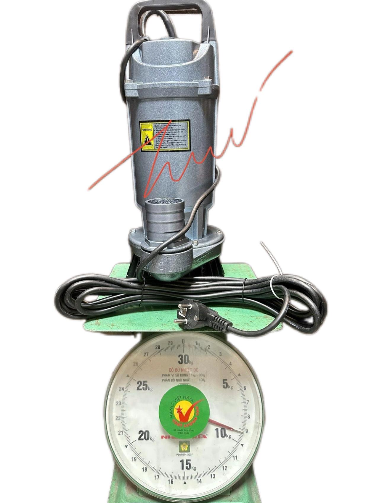 Điện Máy Minh Thành HD - Máy Bơm Chìm 750w - 220v Lưu lượng 167 l/min Ống Xả (Φ ) 50  Cột áp 12m Cánh Nhôm Cốt Hợp Kim Thương Hiệu SWIRLS Dây Đồng Bảo Hành 12 Tháng