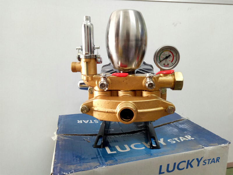 ĐẦU PHUN ÁP LỰC LUCKY HL58N MÀU ĐEN GÂN TY THÉP KHÔNG RỈ 30MM