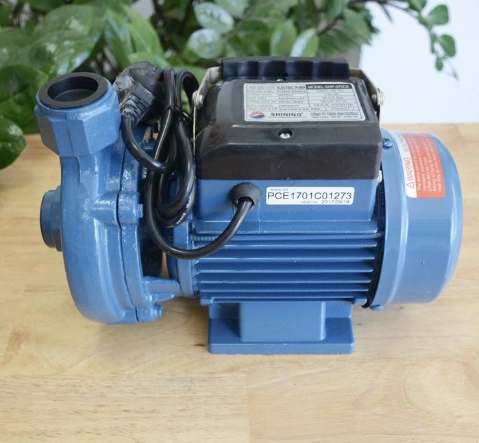 MÁY BƠM NƯỚC LY TÂM SHINING SHP-370CE HÚT XẢ 25/25 LƯU LƯỢNG 100L/MIN CÁNH PPO CỐT HỢP KIM BƠM TƯỚI VƯỜN