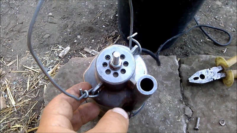 Máy Bơm Tõm Nga, Bơm Con Chuột (600W)