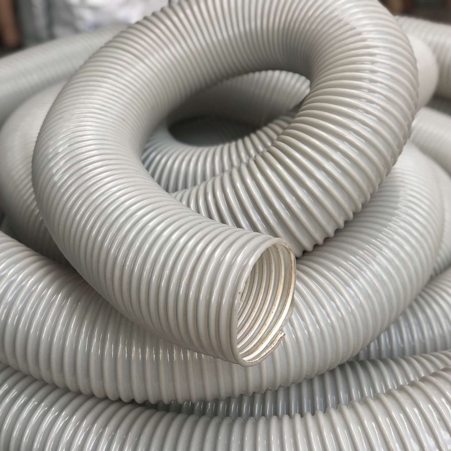 ỐNG HÚT BỤI GÂN NHỰA PHI 40 ĐẾN PHI 200