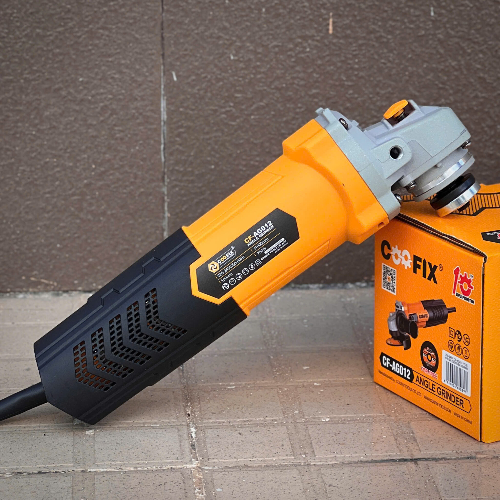 MÁY MÀI GÓC COOFIX CF-AG012 PHI ĐÁ 100MM CÔNG SUẤT 750W CÔNG TẮC TRƯỢT TẶNG KÈM 5 ĐÁ CẮT CHÍNH HÃNG